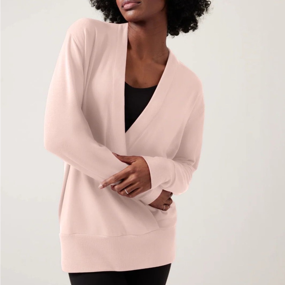 Athleta Purana Light Pink V-Neck wrap sweatshirt